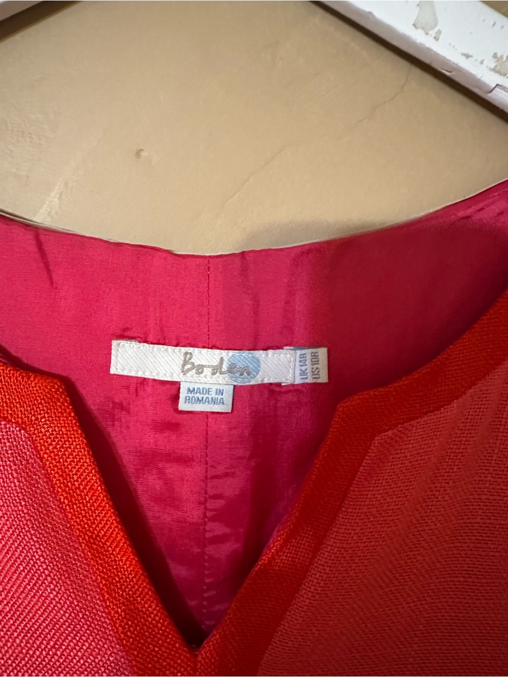 Boden Women's Red-Pink Colorblock Shift Dress - Picture 4 of 7